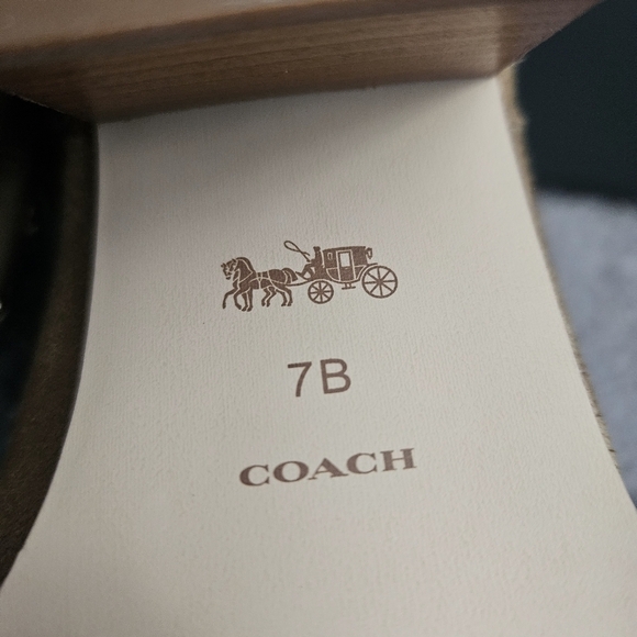 New Authentic Coach Women’s Paline Suede Bootie in Coconut Color Boots Sz 7 NWOT - Picture 8 of 8